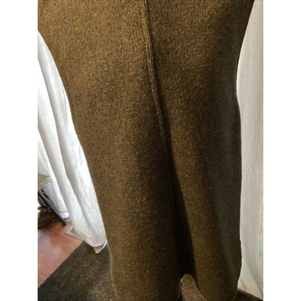 Stapf Austria Womens New Pure Wool Sweater vest Buttoned Dark Green Tan 40 - Picture 10 of 10